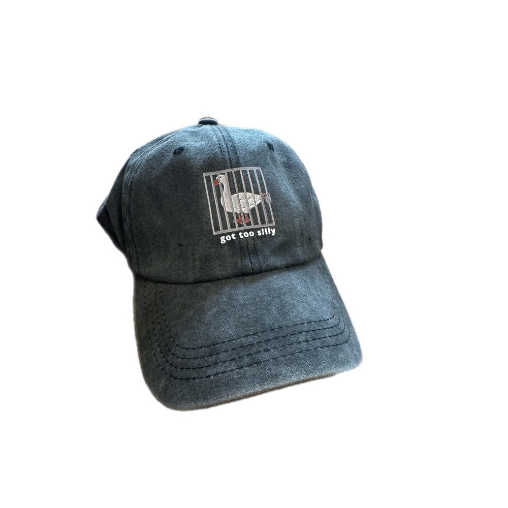 Goose Baseball Hat Women OS Charcoal Grey Excellent Got Too Silly Graphic